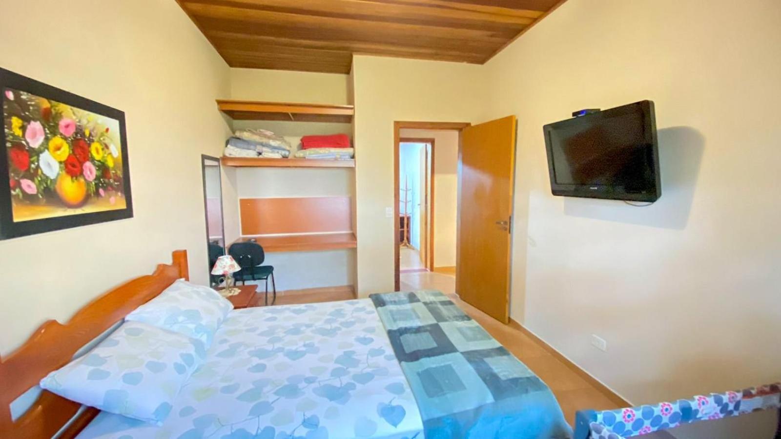 Casa De Campo Araxa Na Montanha Com Piscina Piracaia Luaran gambar